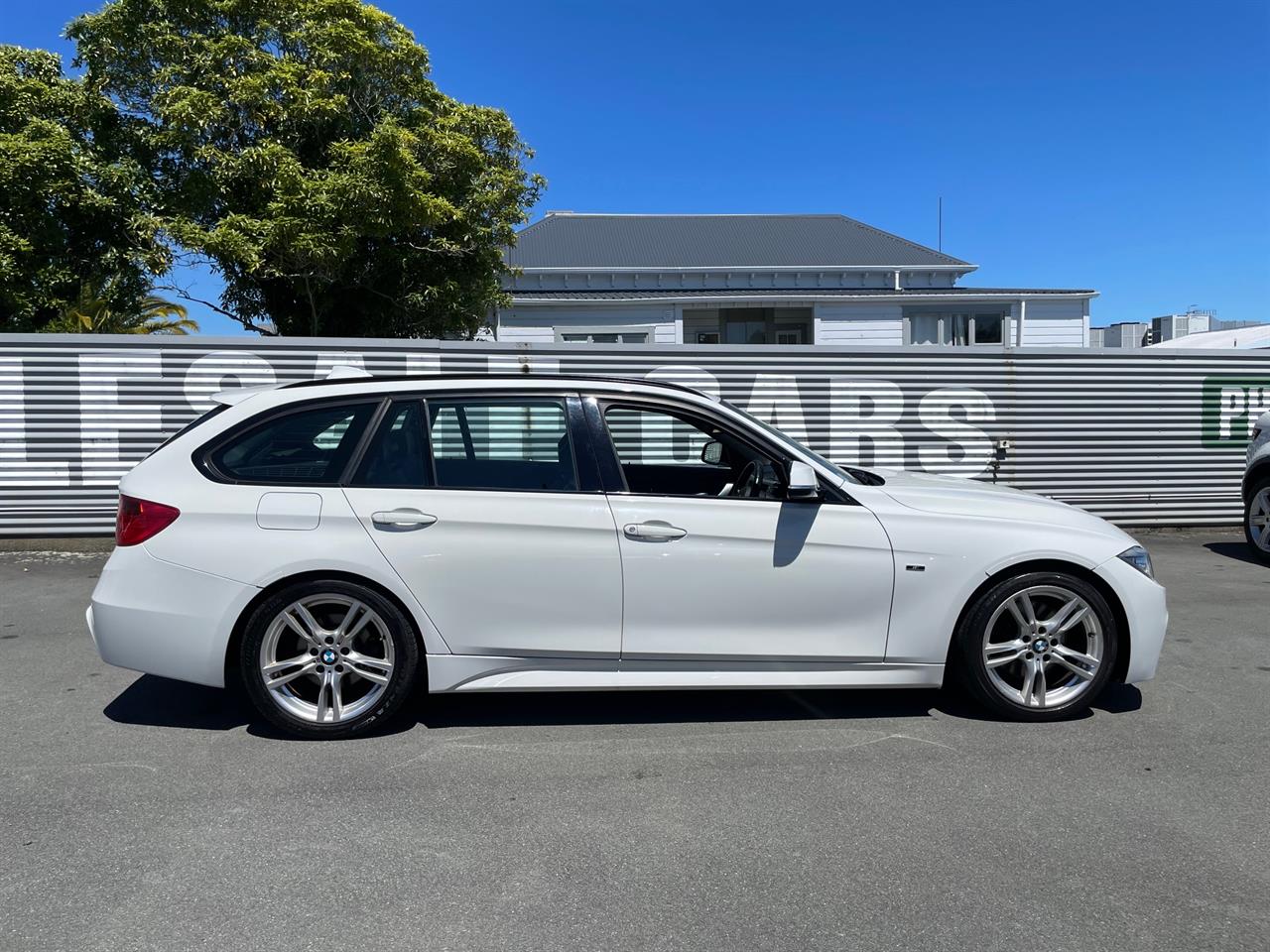 2012 BMW 328i