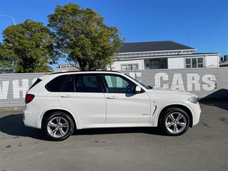 2015 BMW X5 - Thumbnail