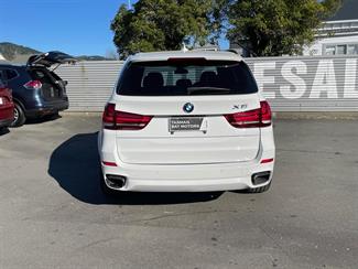 2015 BMW X5 - Thumbnail