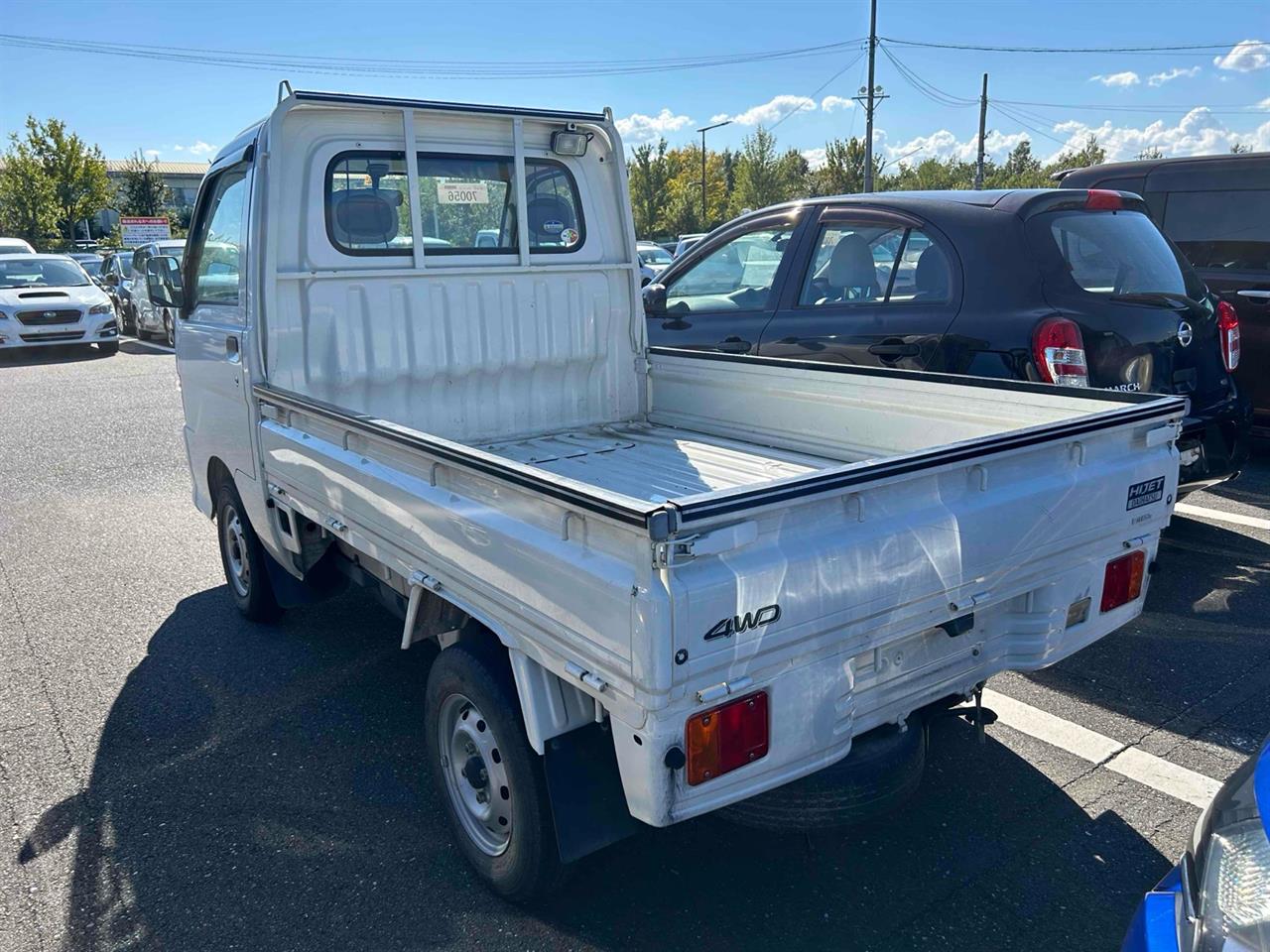 2004 Daihatsu HiJet