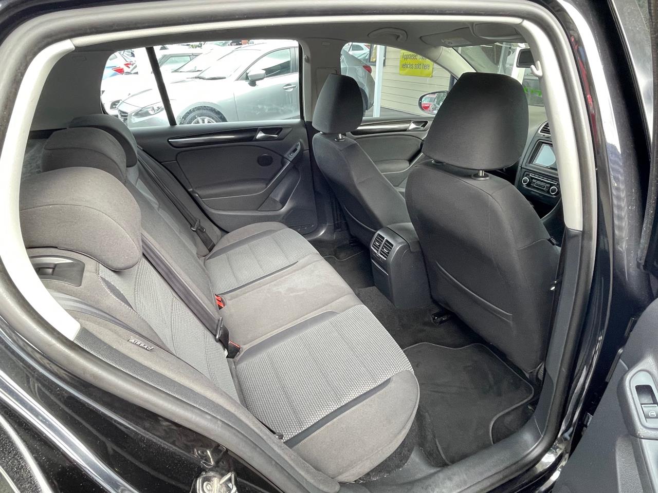 2010 Volkswagen Golf