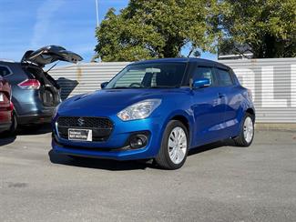 2017 Suzuki Swift - Thumbnail