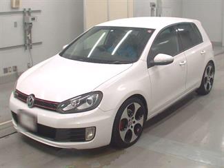 2012 Volkswagen Golf - Thumbnail