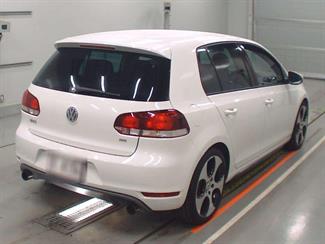 2012 Volkswagen Golf - Thumbnail