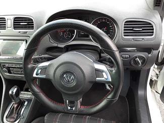 2012 Volkswagen Golf - Thumbnail