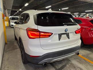 2016 BMW X1 - Thumbnail