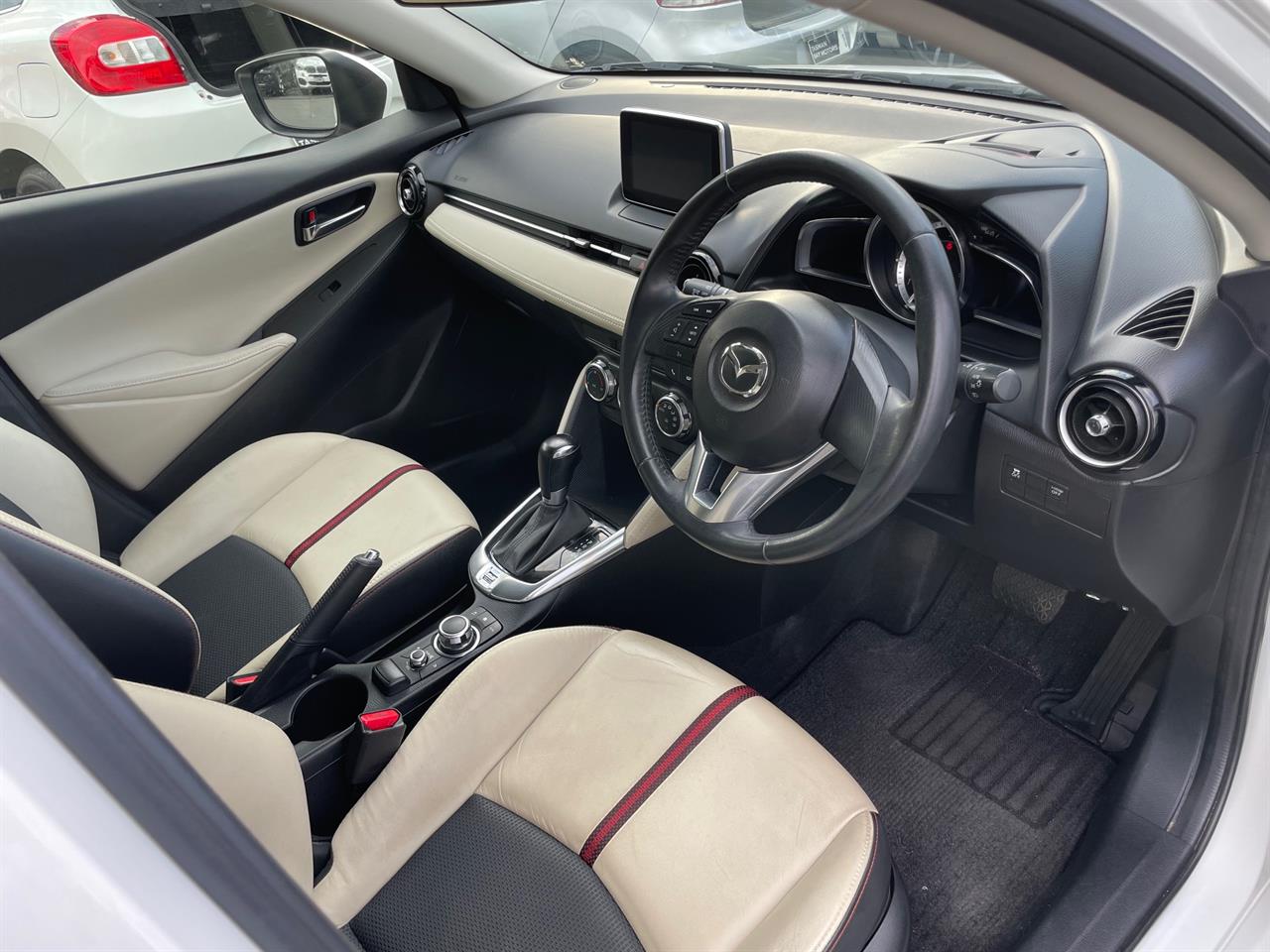 2014 Mazda Demio