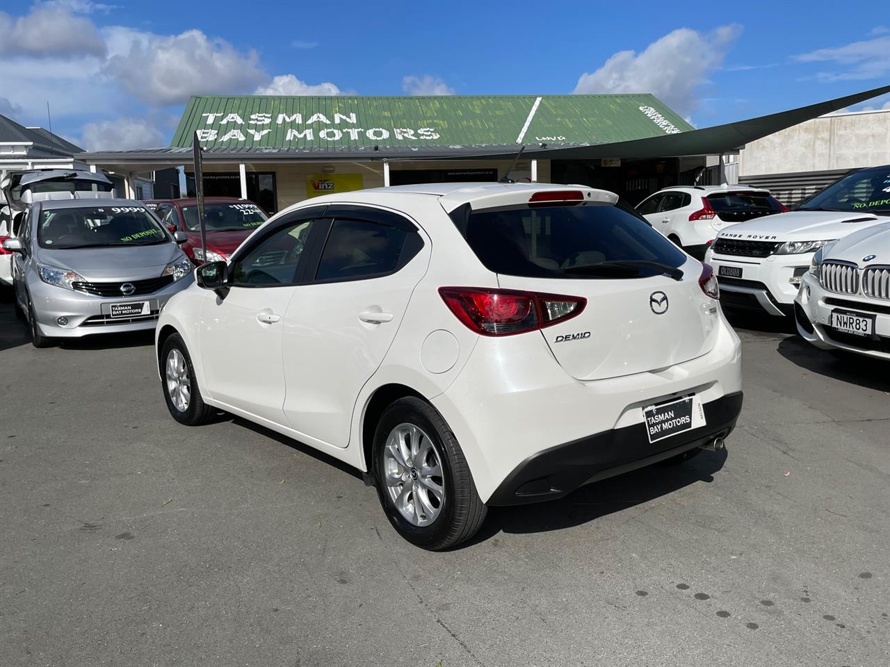 2014 Mazda Demio