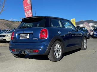 2014 Mini Cooper - Thumbnail