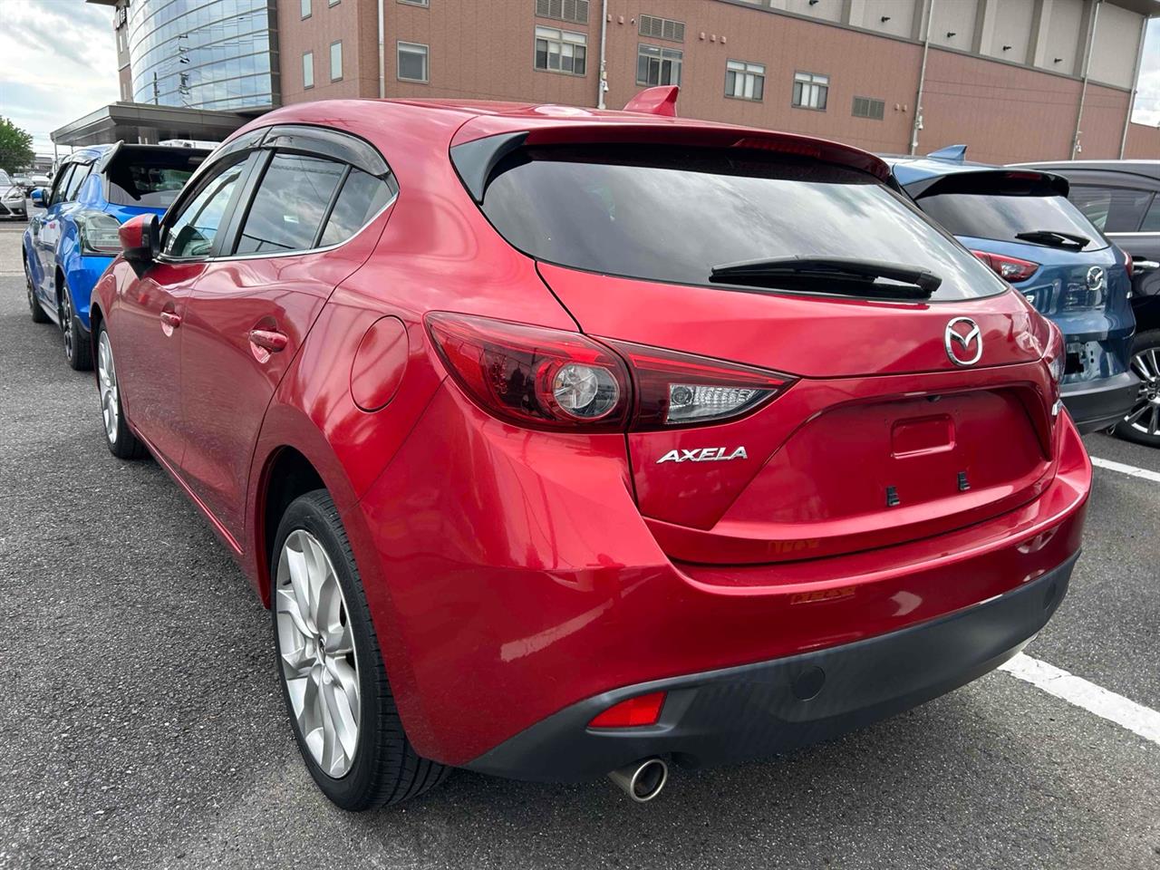 2013 Mazda Axela