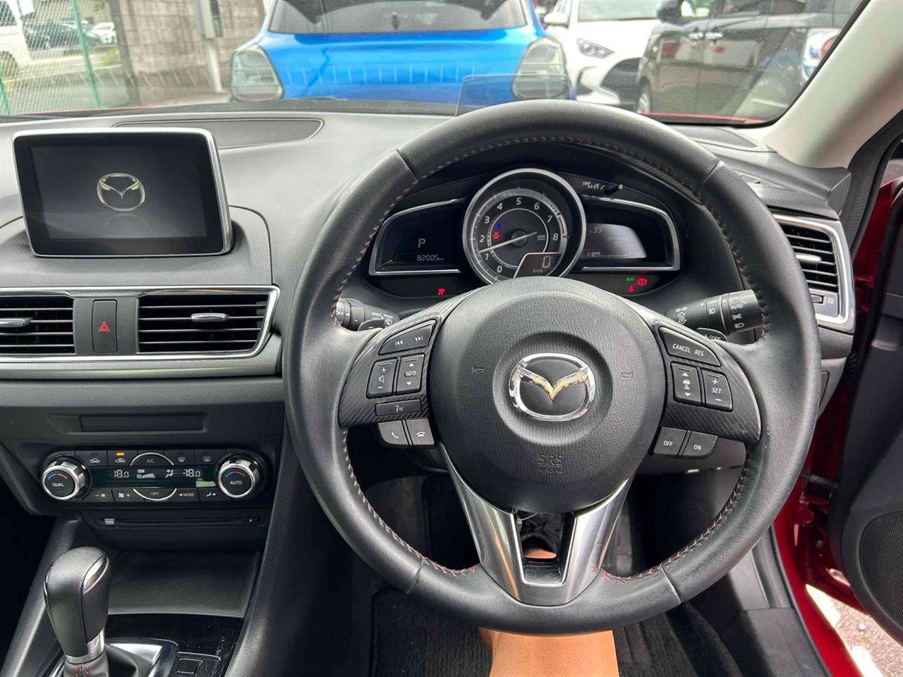 2013 Mazda Axela