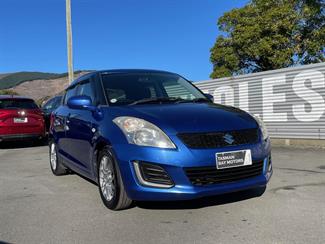 2013 Suzuki Swift - Thumbnail