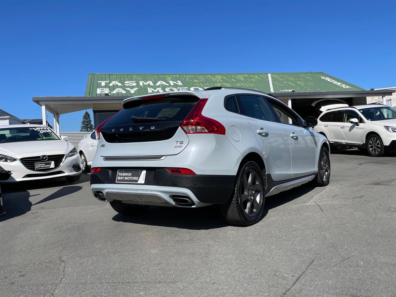 2013 Volvo V40