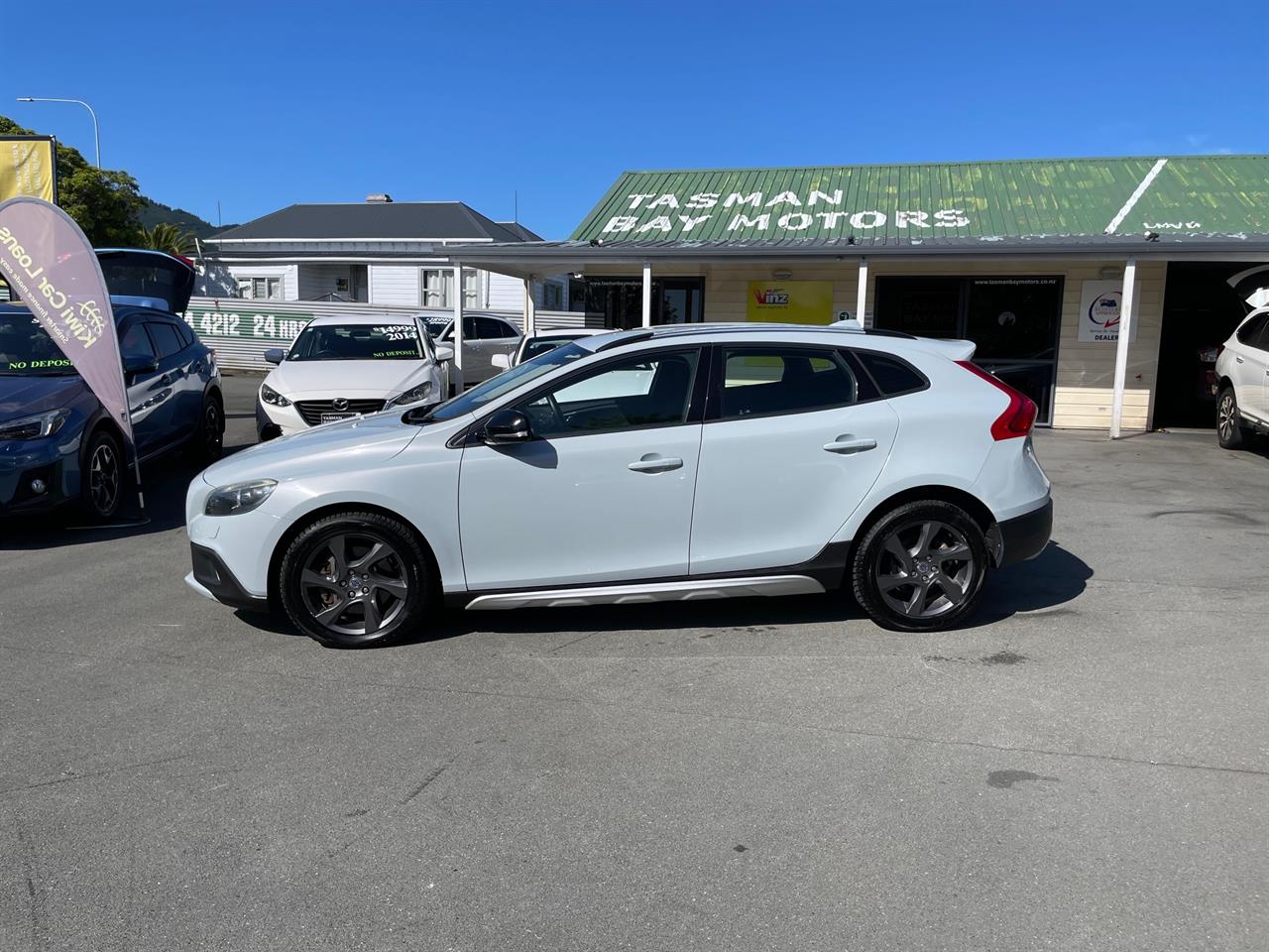 2013 Volvo V40