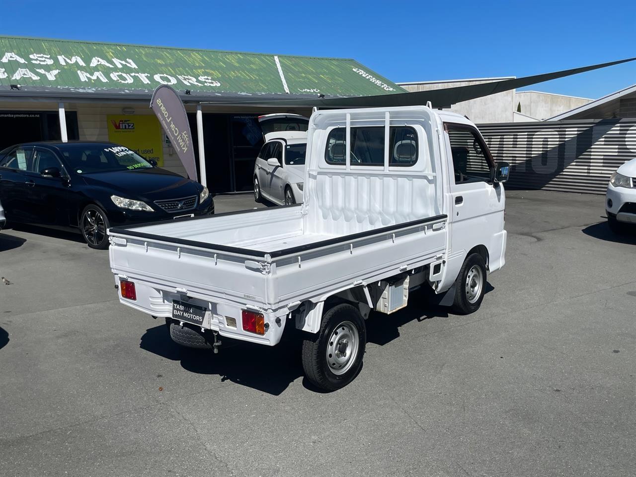 2004 Daihatsu HiJet