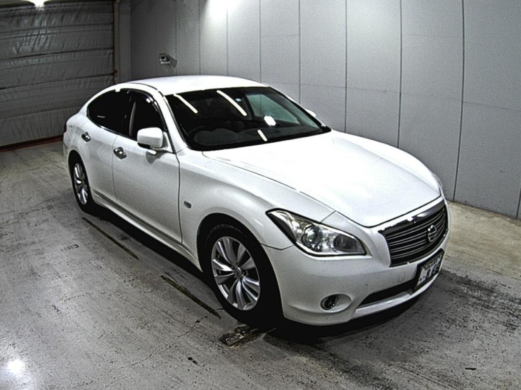 2012 Nissan Fuga