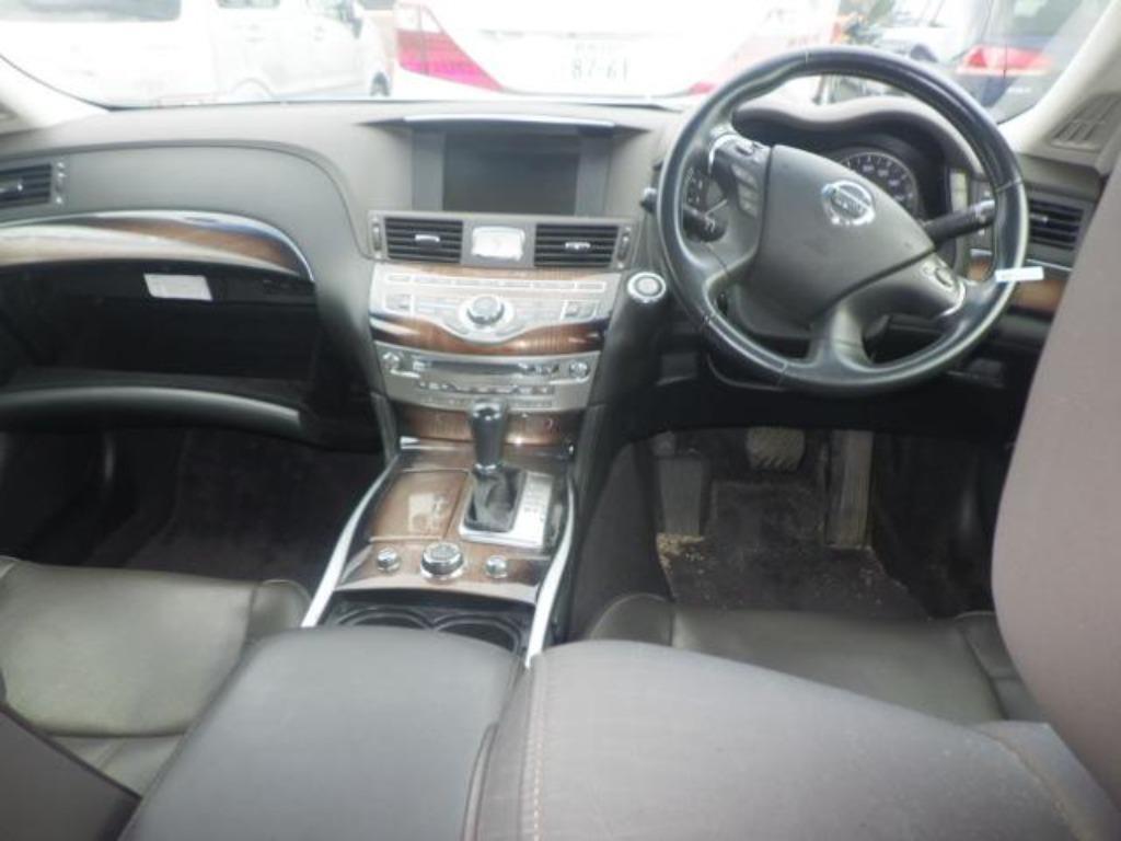 2012 Nissan Fuga