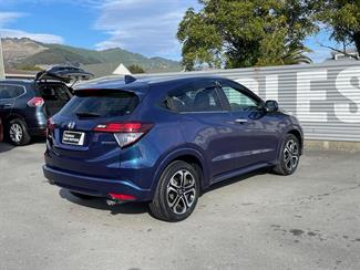 2014 Honda Vezel - Thumbnail