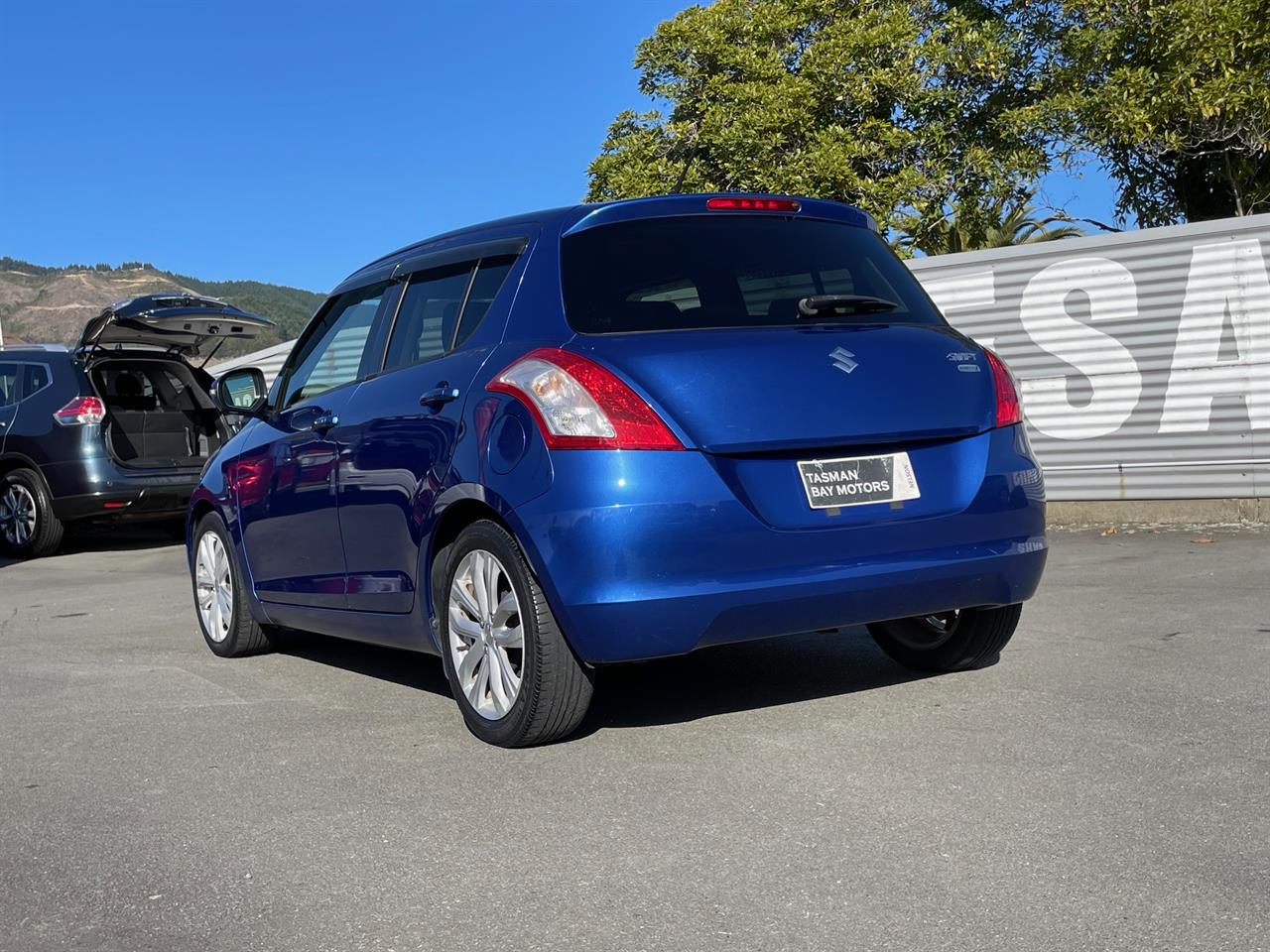 2013 Suzuki Swift