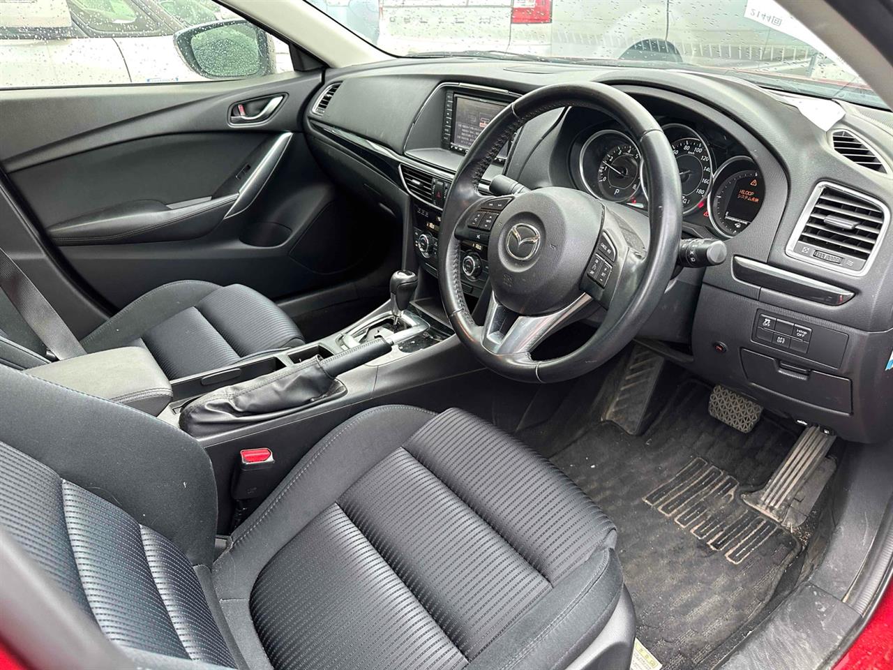 2014 Mazda Atenza