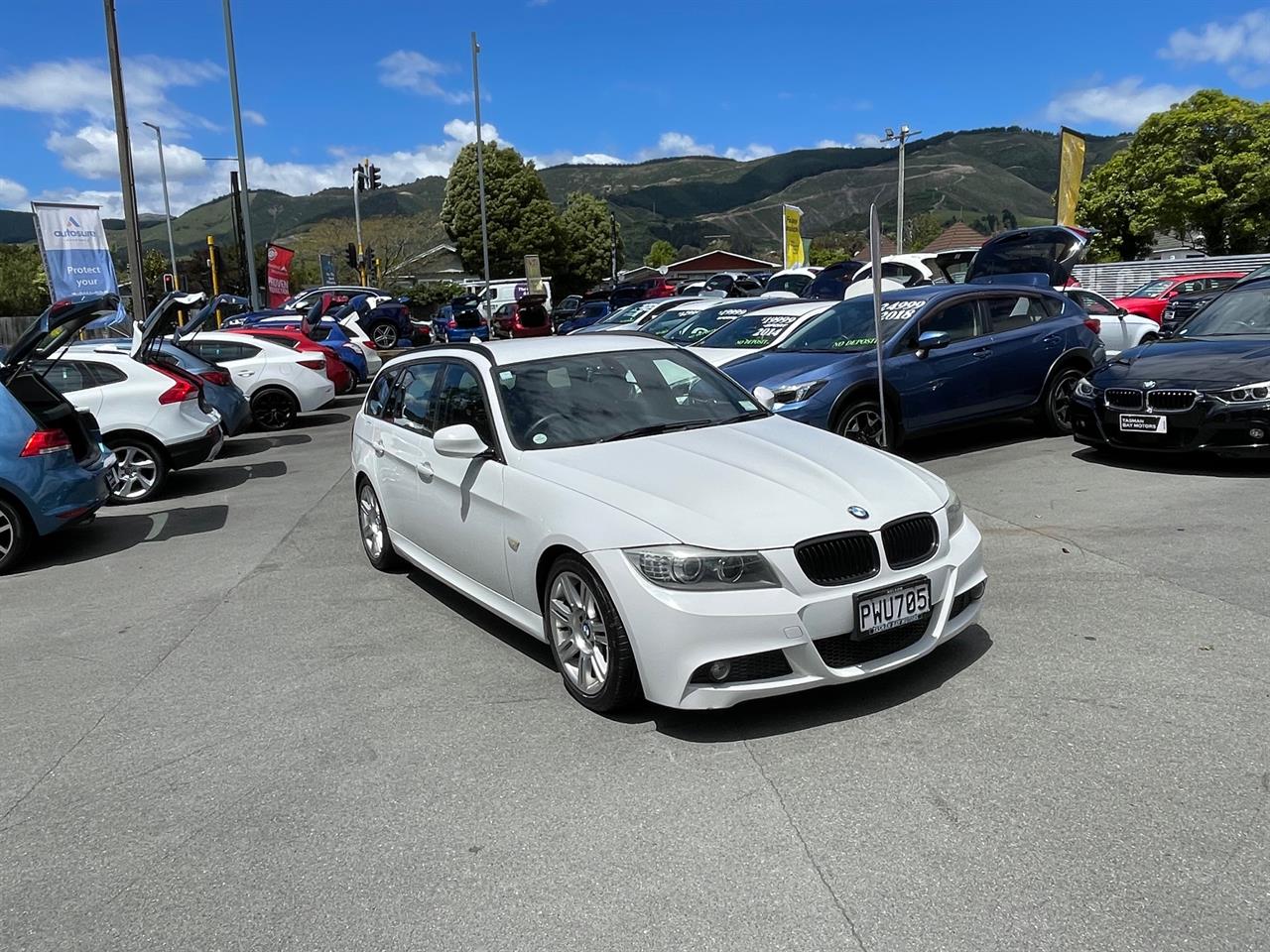 2011 BMW 320i