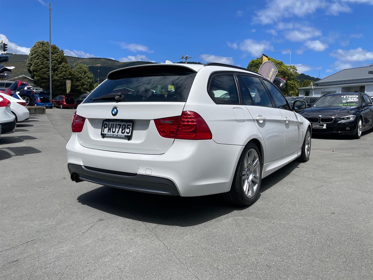 2011 BMW 320i