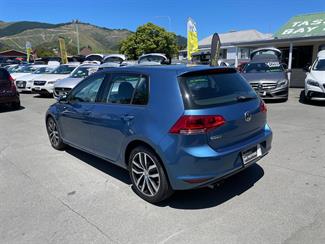 2013 Volkswagen Golf - Thumbnail