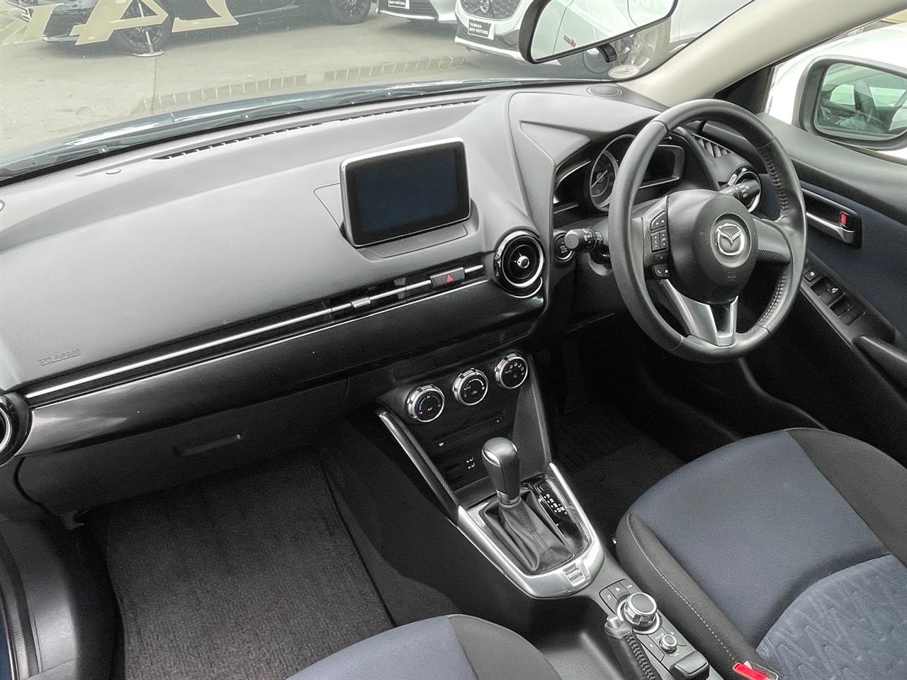 2014 Mazda Demio