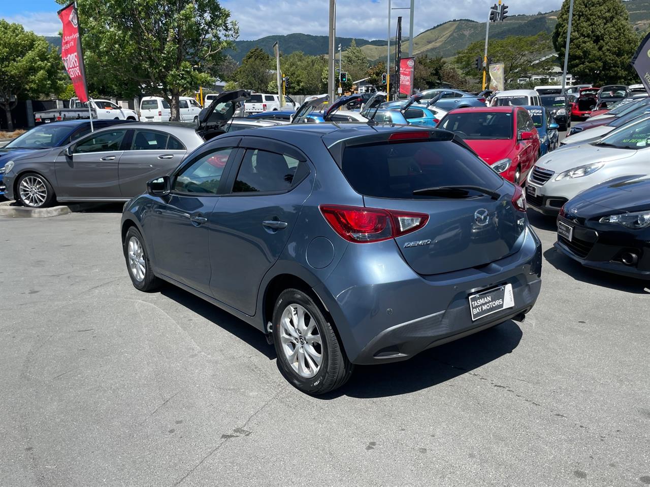 2014 Mazda Demio