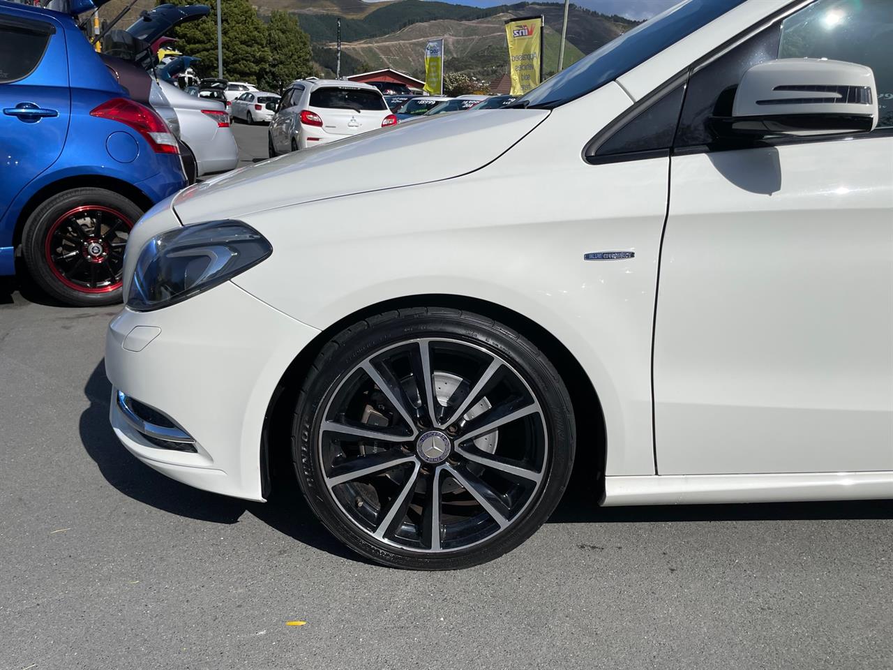 2012 Mercedes-Benz B 180