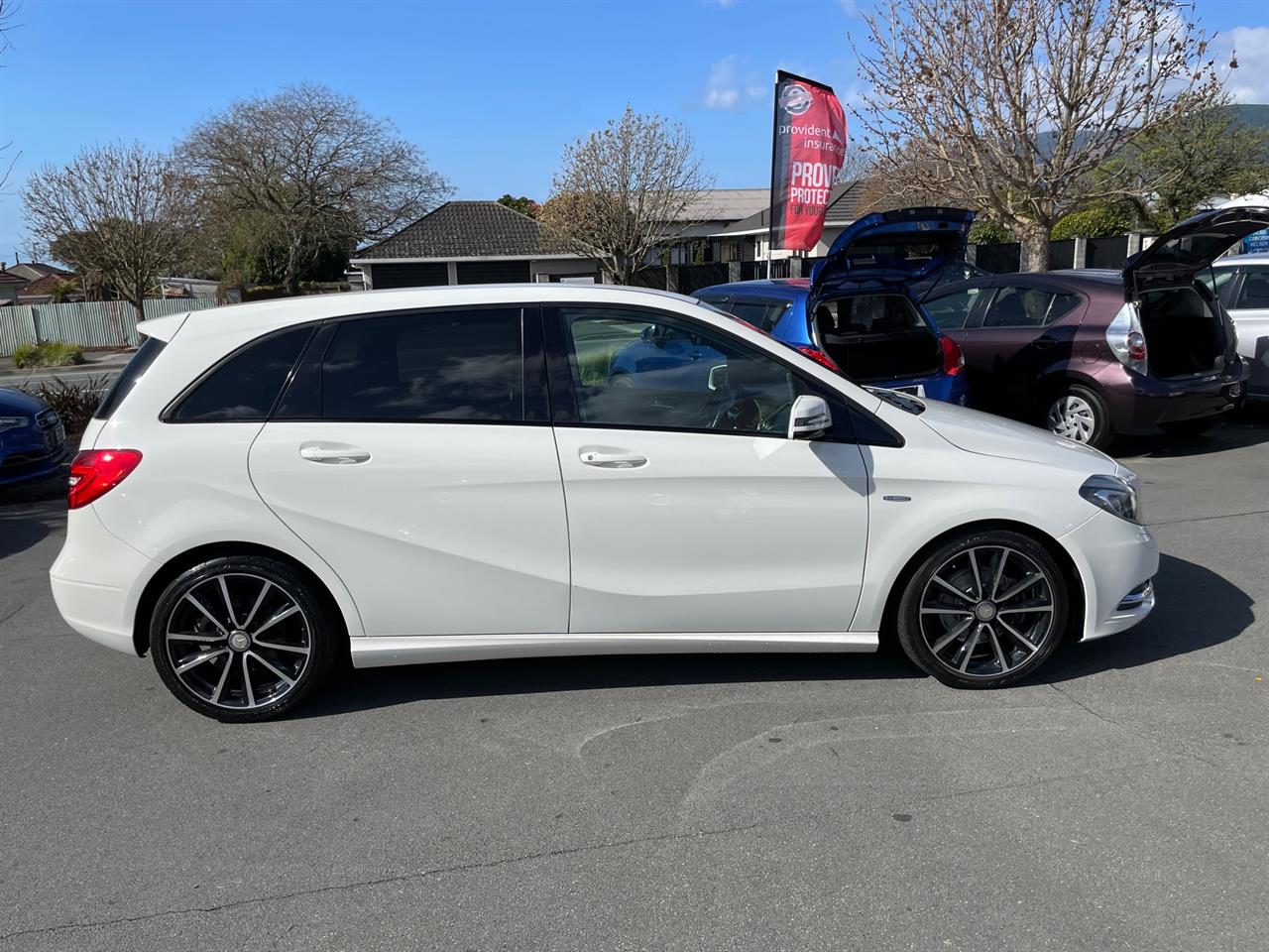 2012 Mercedes-Benz B 180