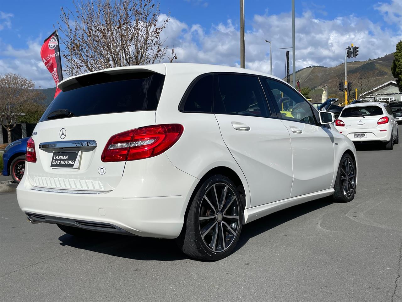 2012 Mercedes-Benz B 180