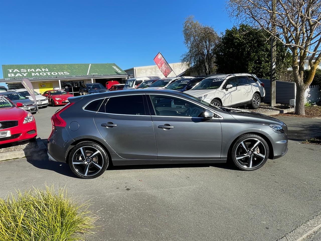 2013 Volvo V40