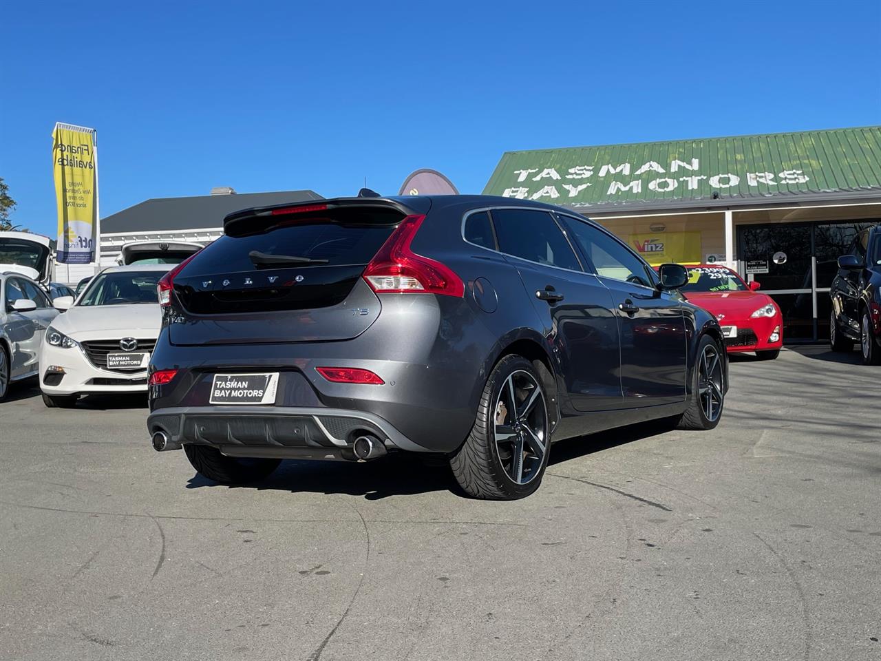 2013 Volvo V40