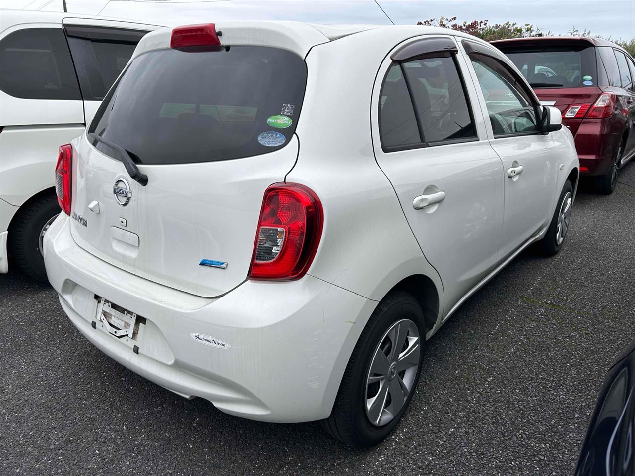 2015 Nissan March